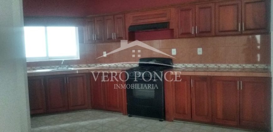 (Rentada) Fraccionamiento Cortijo / Casa en Renta (20-434)