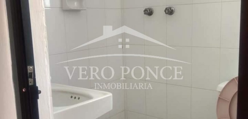 (Rentada) Fraccionamiento San Dimas / Casa en Renta (20-444)