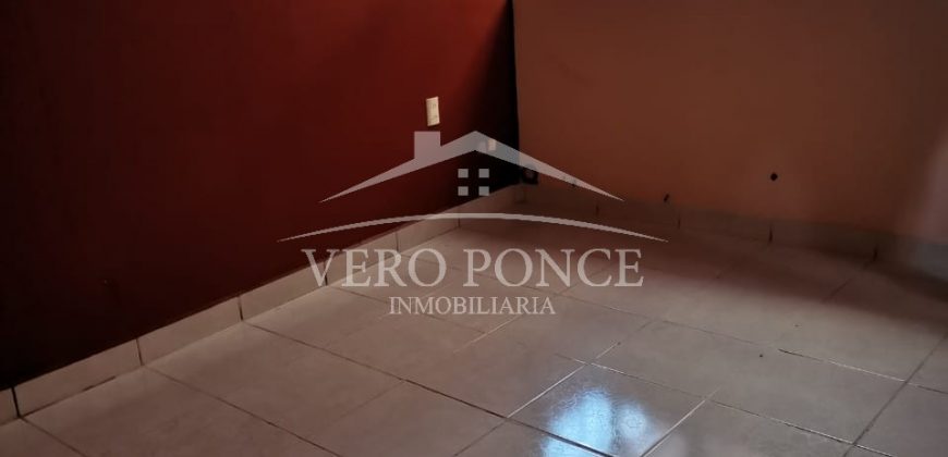 (Rentado) Avenida 1 Calle 12 / 12 m2 / Local en Renta (20-447a)