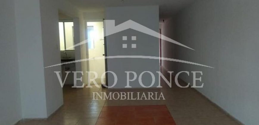(Rentado) Fraccionamiento Ciprés / Departamento en Renta (20-456)