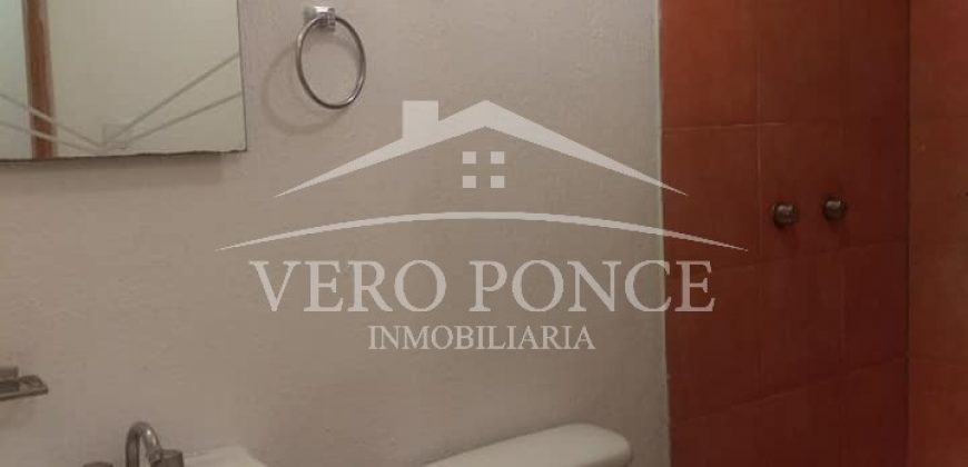 (Rentado) Fraccionamiento Ciprés / Departamento en Renta (20-457)