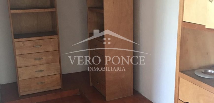 (Rentada) Fraccionamiento Elizabeth / Casa en Renta (20-458)