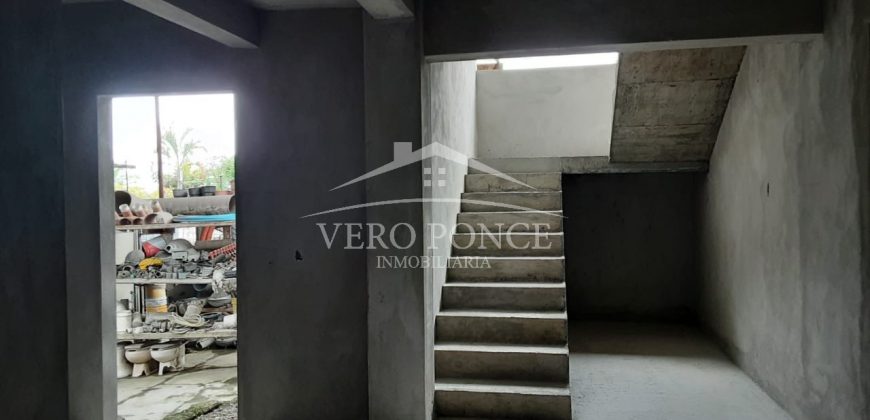 Rancho La Luz / Bodega – Casa en Venta (20-463)