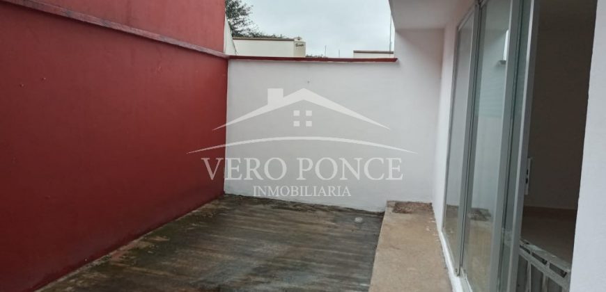 (Rentada) Fraccionamiento Tulipanes / Casa en Renta (20-480)