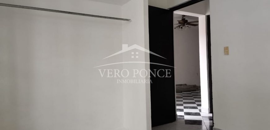 (Rentada) Privada Jazmin / Casa en Renta (20-481)