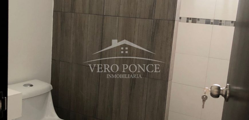 (Rentada) Fraccionamiento Ave del Paraíso / Casa en Renta (20-567)