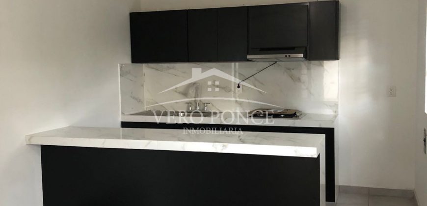 (Rentada) Fraccionamiento Ave del Paraíso / Casa en Renta (20-567)