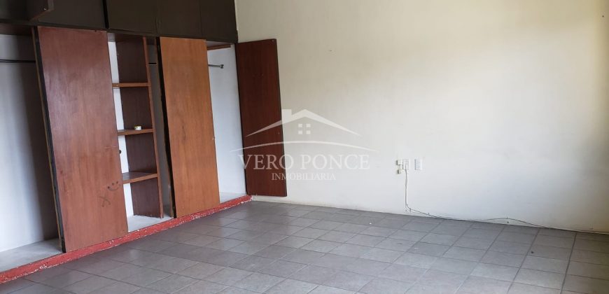 (Rentada) Calle 6 / Casa en Renta (20-650)