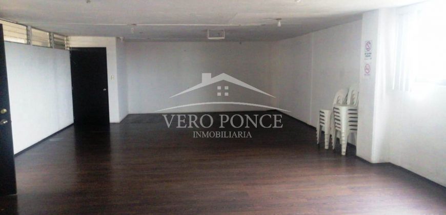 (Rentado) Plaza María Isabel / 98 m2 / Local en Renta (20-660)