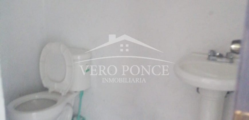 (Rentado) Plaza María Isabel / 98 m2 / Local en Renta (20-660)