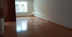 (Rentada) La Esmeralda / Casa en Renta (20-678)