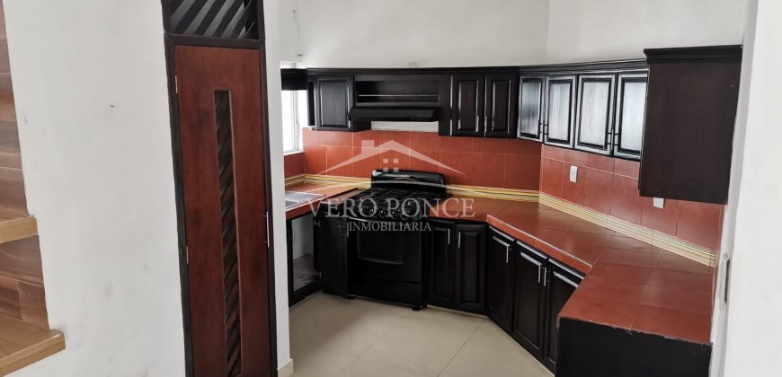(Rentada) Fraccionamiento Cortijo / Casa en Renta (20-722)