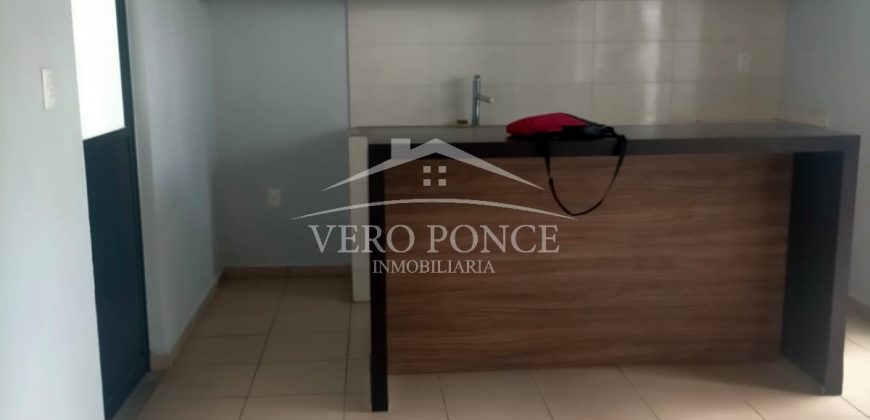 (Rentada) Fraccionamiento Magnolias / Casa en Renta (20-715)