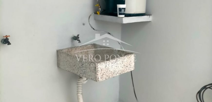 (Rentada) Fraccionamiento Magnolias / Casa en Renta (20-715)