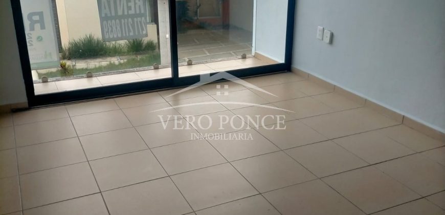 (Rentada) Fraccionamiento Magnolias / Casa en Renta (20-715)