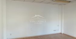 (Rentado) Plaza Fundadores / 50 m2 / Local en Renta (20-734)