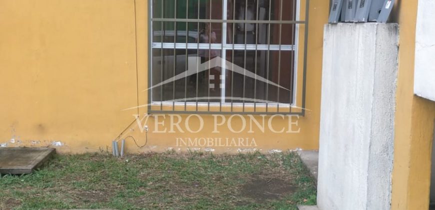 (Rentada) Villas de San Isidro / Casa en Renta (20-746)