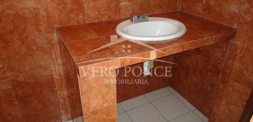 (Rentado) Avenida 2 Calle 2 / Local en Renta (2003-766)