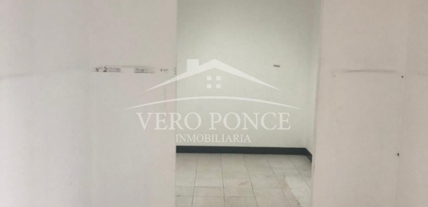(Rentado) Calle 8 Avenida 1 / Local en Renta (2201-120) (Rentado) Calle 8 Avenida 1 / Local en Renta (2201-120)