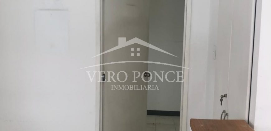 (Rentado) Calle 8 Avenida 1 / Local en Renta (2201-120) (Rentado) Calle 8 Avenida 1 / Local en Renta (2201-120)