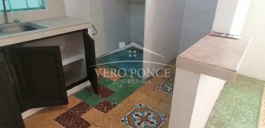 (Rentado) Calle 10 Avenida 2 / Departamento en Renta (2210-123)
