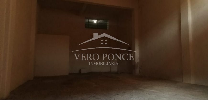 (Rentada) Colonia Centro / Bodega en Renta (2210-136)