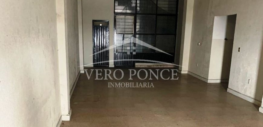 (Rentado) Colonia Centro / 120 m2 / Local en Renta (2210-137)