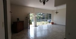 (Rentada) Fraccionamiento Los Encinos / Casa en Renta (2201-160)