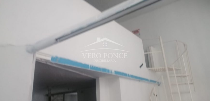 (Rentada) Plaza María Isabel / Locales en Renta (2201-161)