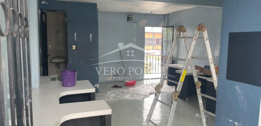 (Rentada) Avenida 7 / Oficinas en Renta (2207-172)