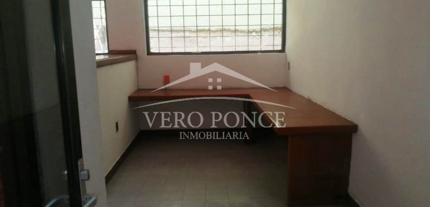 (Rentado) Avenida 1 Calle 12 / Local en Renta (2201-173)