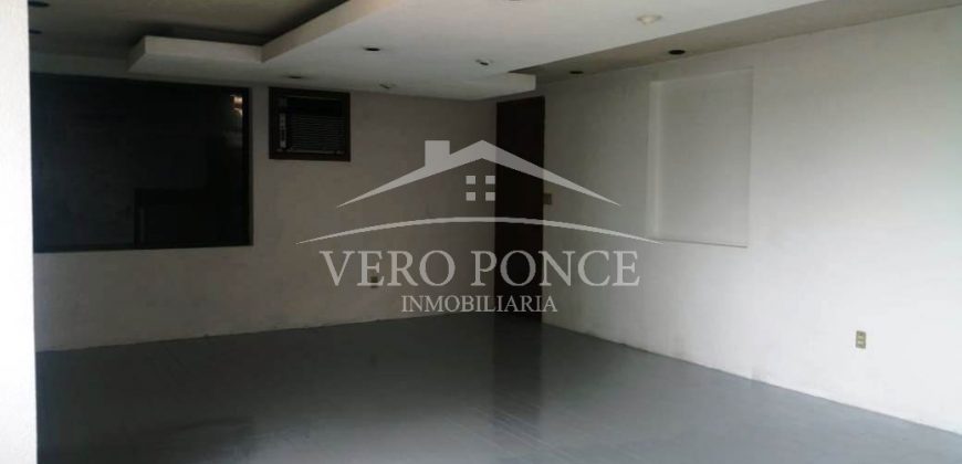 (Rentado) Avenida 1 Calle 12 / Local en Renta (2201-173)