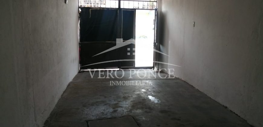 (Rentada) Los Pinos / 120 m2 / Bodega en Renta (2201-176)