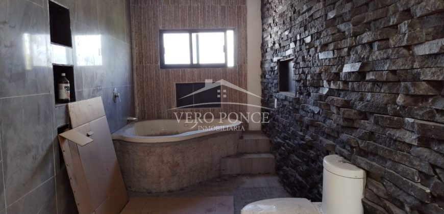 (Rentada) Tranca de Tubos / Casa en Renta (2201-581)