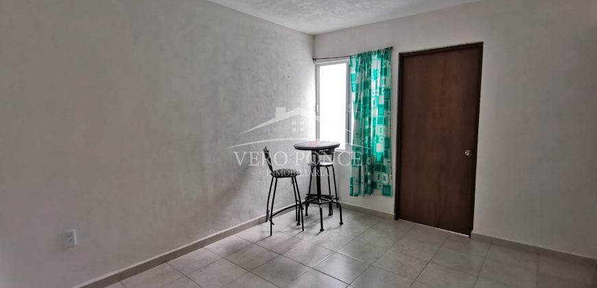 (Rentada) Altavista Residencial / Casa en Renta (2215-594)