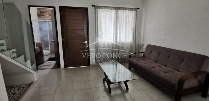 (Rentada) Altavista Residencial / Casa en Renta (2215-594)