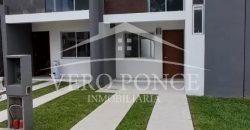 (Rentada) Altavista Residencial / Casa en Renta (2215-594)