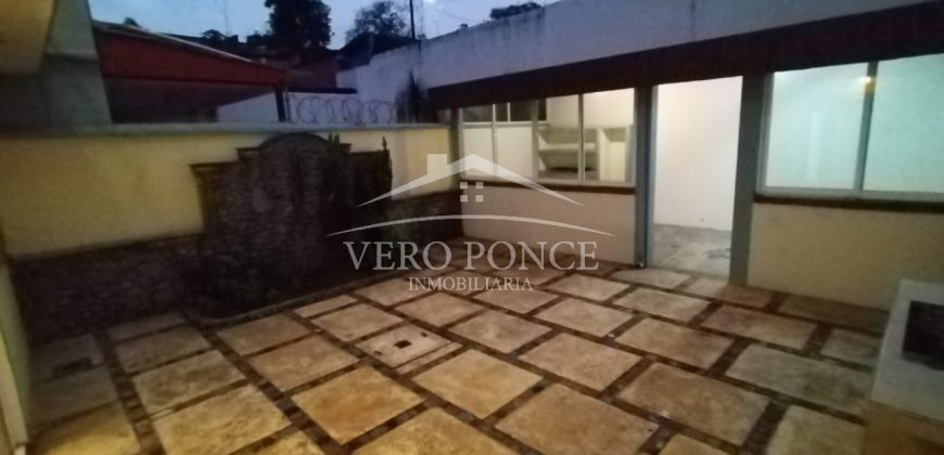 (Rentada) Fraccionamiento Lomas Verdes / Casa en Renta (2210-600)