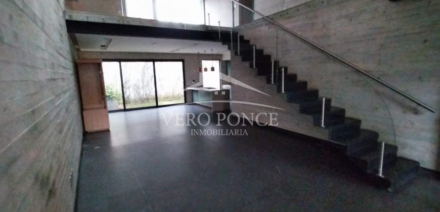 Residencial Villitas / Casa en Venta (2201-613)