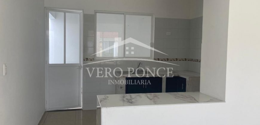 (Rentada) Fraccionamiento Tulipanes / Casa en Renta (2201-616)