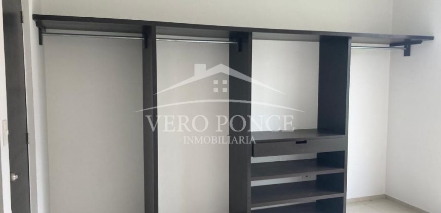 (Rentada) Fraccionamiento Tulipanes / Casa en Renta (2201-616)