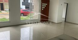 (Rentada) Fraccionamiento Tulipanes / Casa en Renta (2201-616)