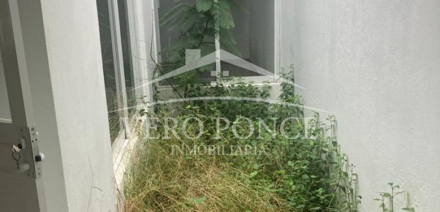 (Rentada) Fraccionamiento Tulipanes / Casa en Renta (2201-616)