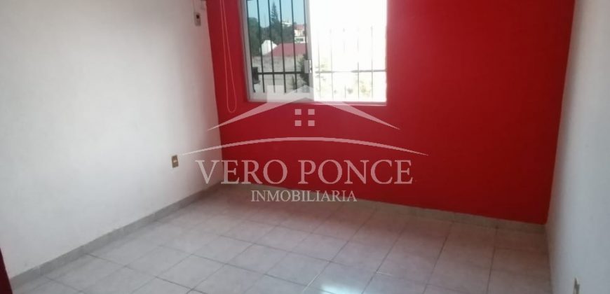 (Rentada) Colonia Centro / Casa en Renta (2210-631)