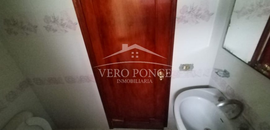 (Rentada) Colonia Centro / Casa en Renta (2201-633)