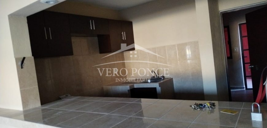 (Rentada) Las Margaritas / Casa en Renta (2301-688)