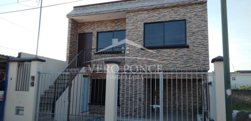 (Rentada) Las Margaritas / Casa en Renta (2301-688)