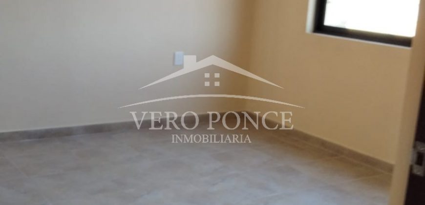 (Rentada)  Las Margaritas / Casa en Renta (2301-689)
