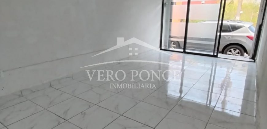 (Rentado) Fraccionamiento Lomas / 90 m2 / Local en Renta (2310-692)