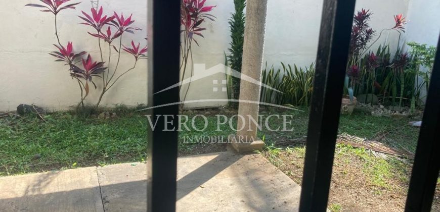 (Rentada) Fraccionamiento Villa Verde / Casa en Renta (2316-697)